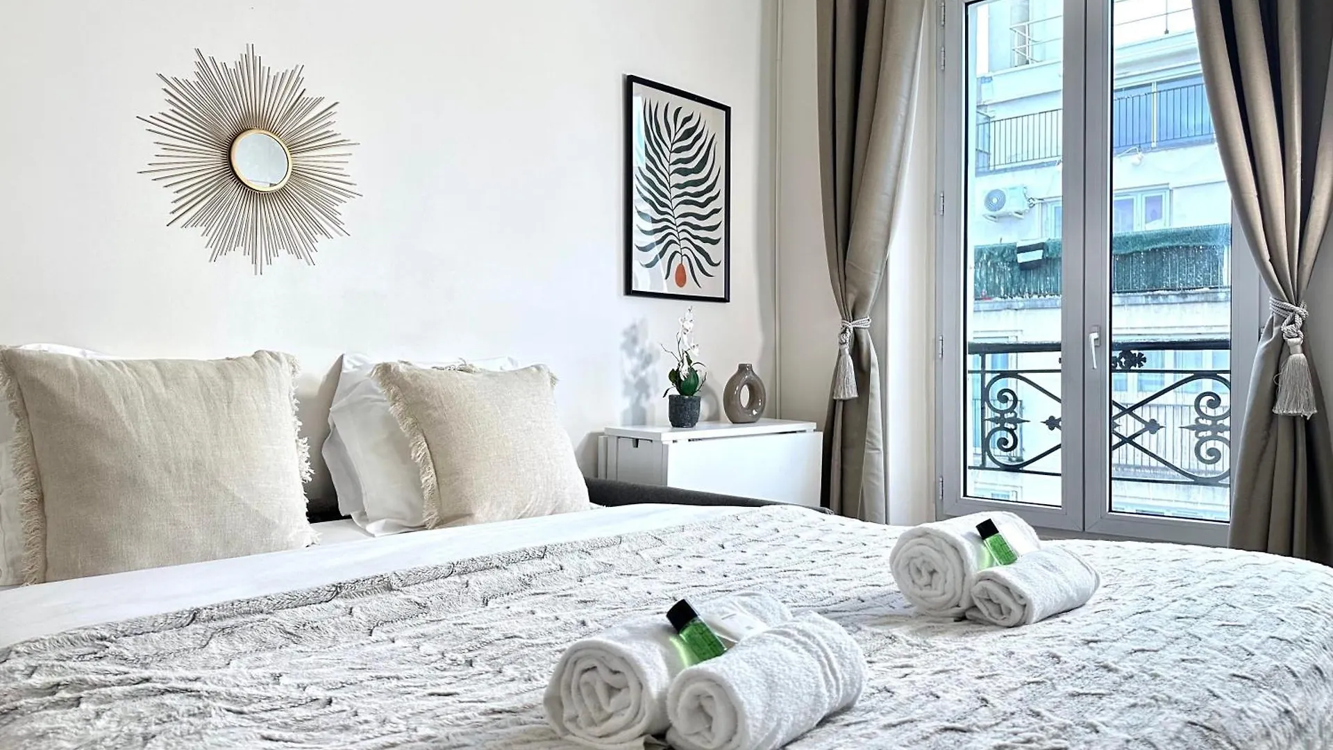Welcoming & Cosy Flat Near Republique Apartamento Paris 0*,  França
