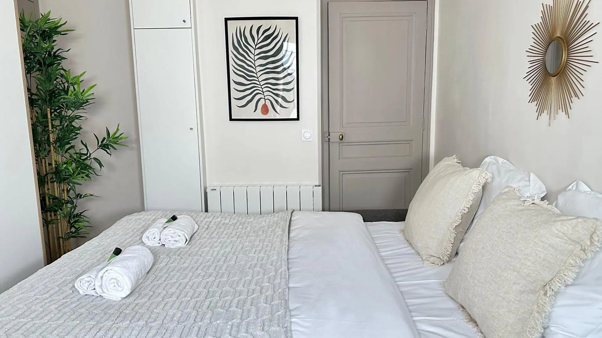 Welcoming & Cosy Flat Near Republique Apartamento Paris 0*,  França